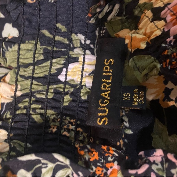 Sugar lips Floral High Neck Ruffle Peplum Top - Picture 6 of 8